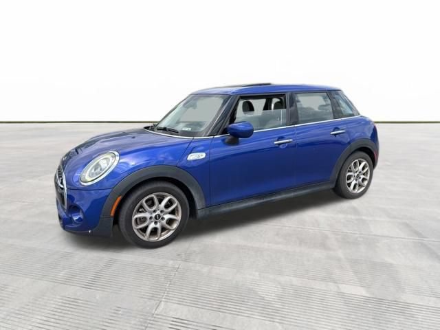 Used 2020 MINI Cooper S w/ Signature Upholstery Package FWD image 2