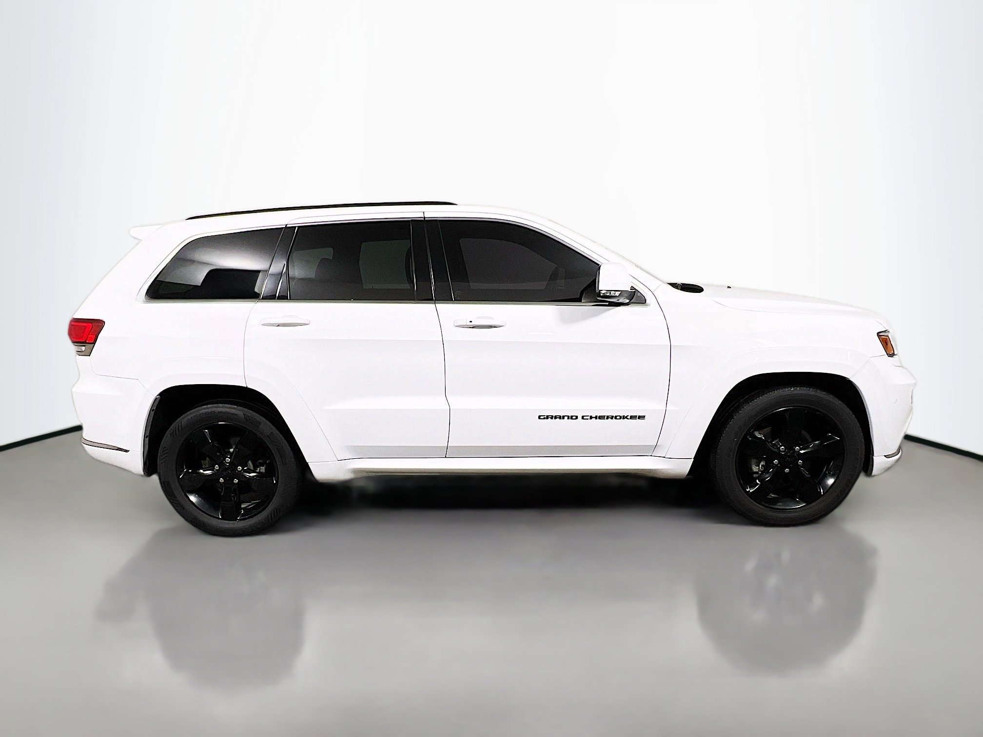 Used 2016 Jeep Grand Cherokee High Altitude image 3