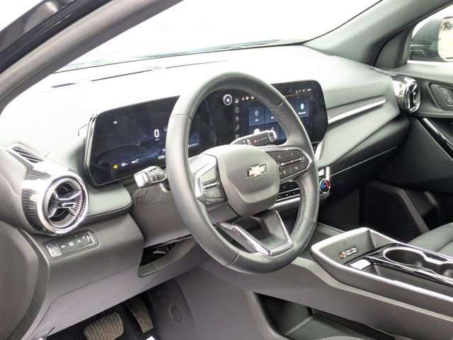 Used 2025 Chevrolet Equinox LT w/ Convenience Package II image 14