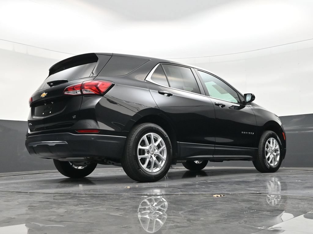 Used 2024 Chevrolet Equinox LT FWD image 25