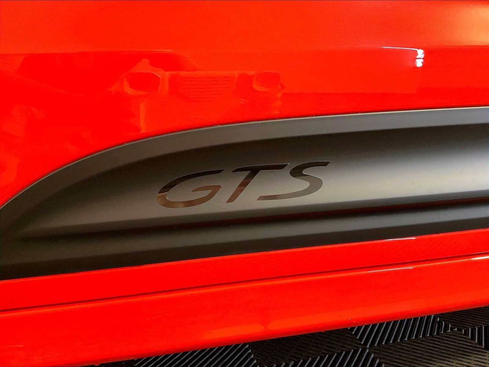 Certified 2026 Porsche Macan GTS AWD/4WD image 19