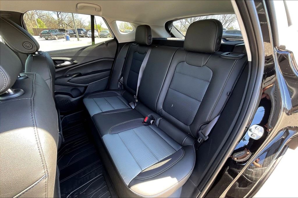 New 2026 Chevrolet Trax LT image 10
