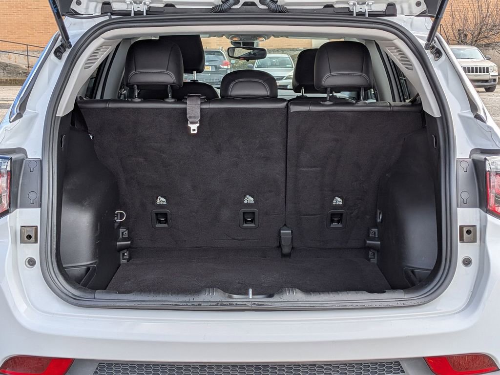 Certified 2022 Jeep Compass Latitude image 5