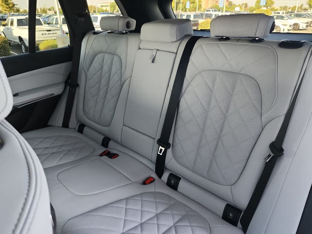 New 2026 BMW X5 sDrive40i w/ M Sport Package RWD image 25