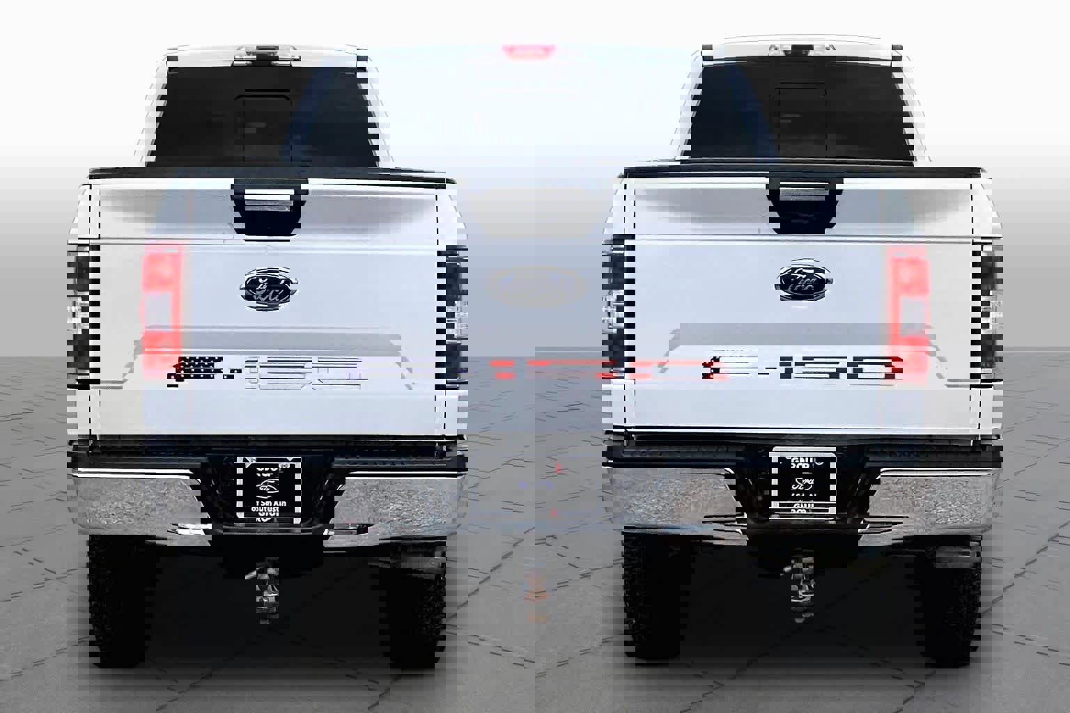 Used 2020 Ford F150 XLT w/ Equipment Group 302A Luxury image 5