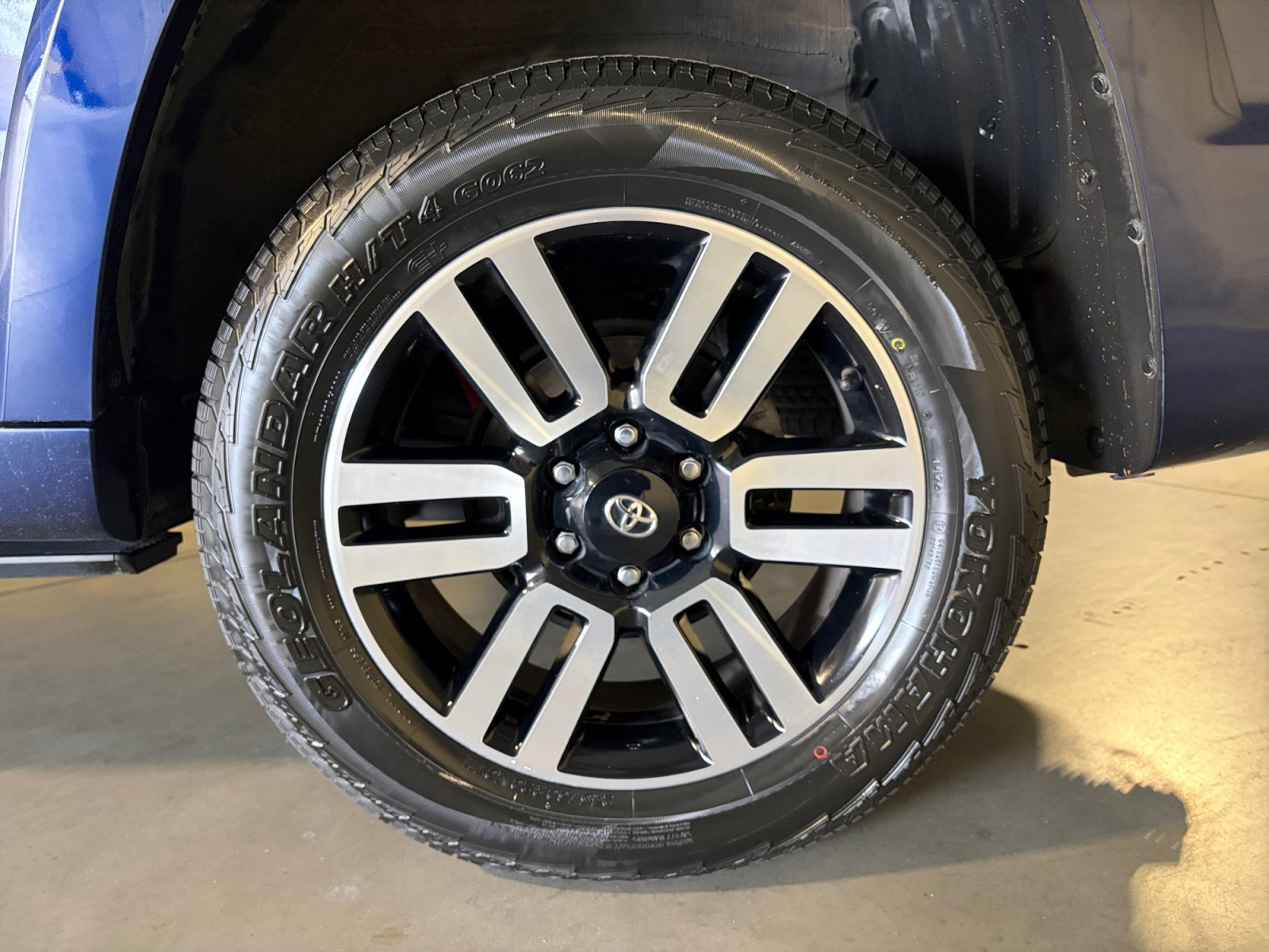 Used 2022 Toyota 4Runner Limited AWD/4WD image 20