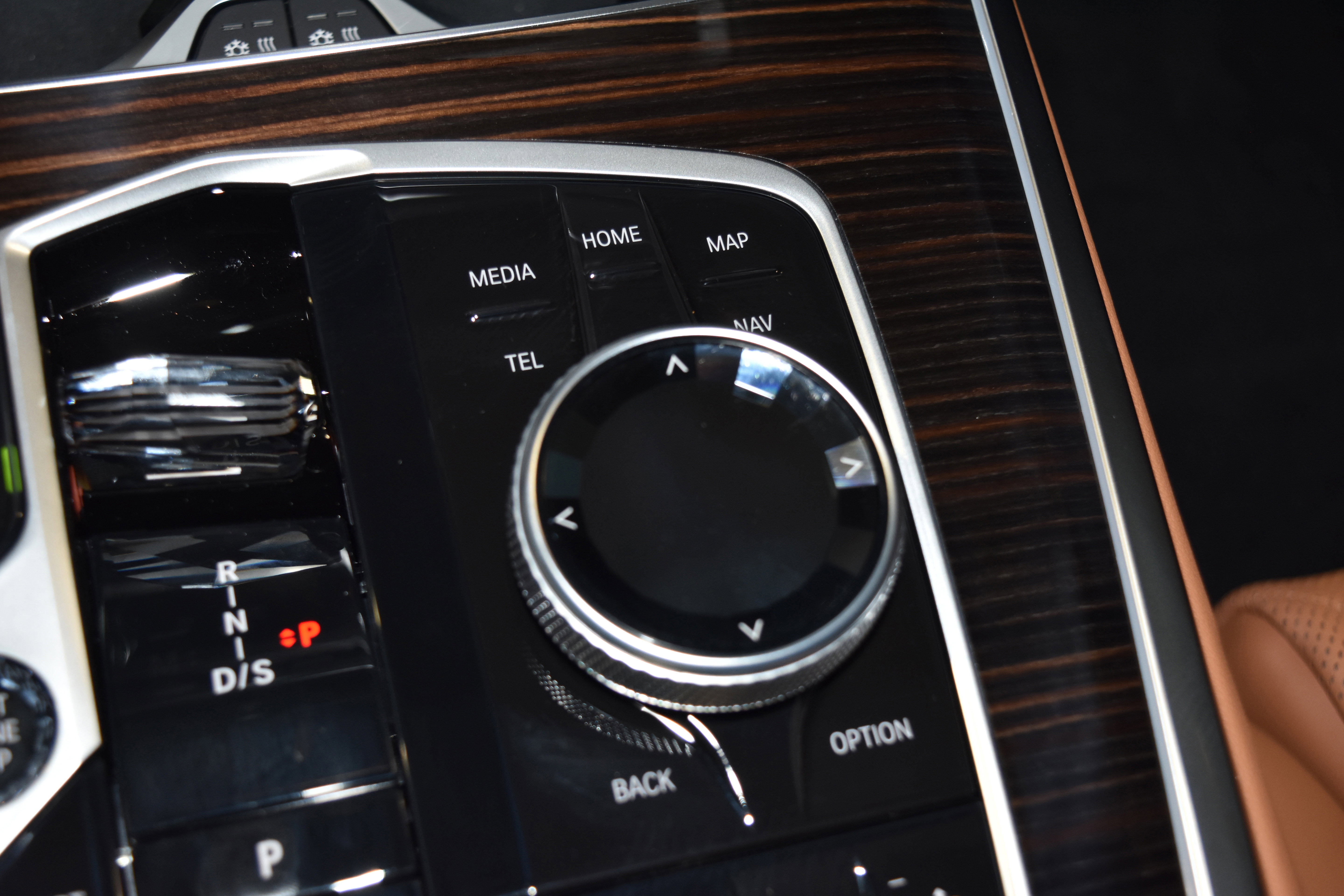 New 2026 BMW X7 xDrive40i w/ Executive Package image 16