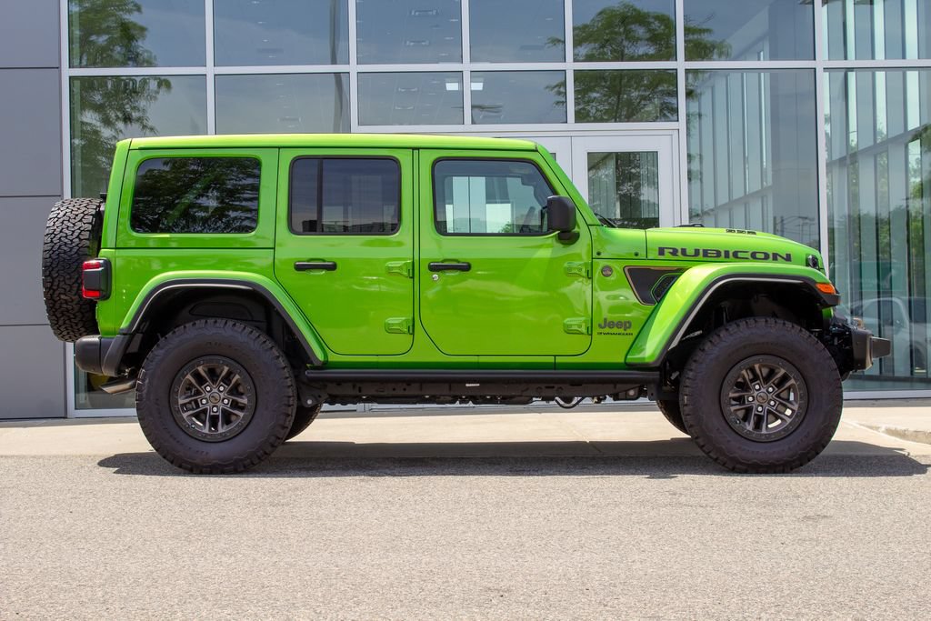 Used 2025 Jeep Wrangler Unlimited Rubicon 392 AWD/4WD image 4