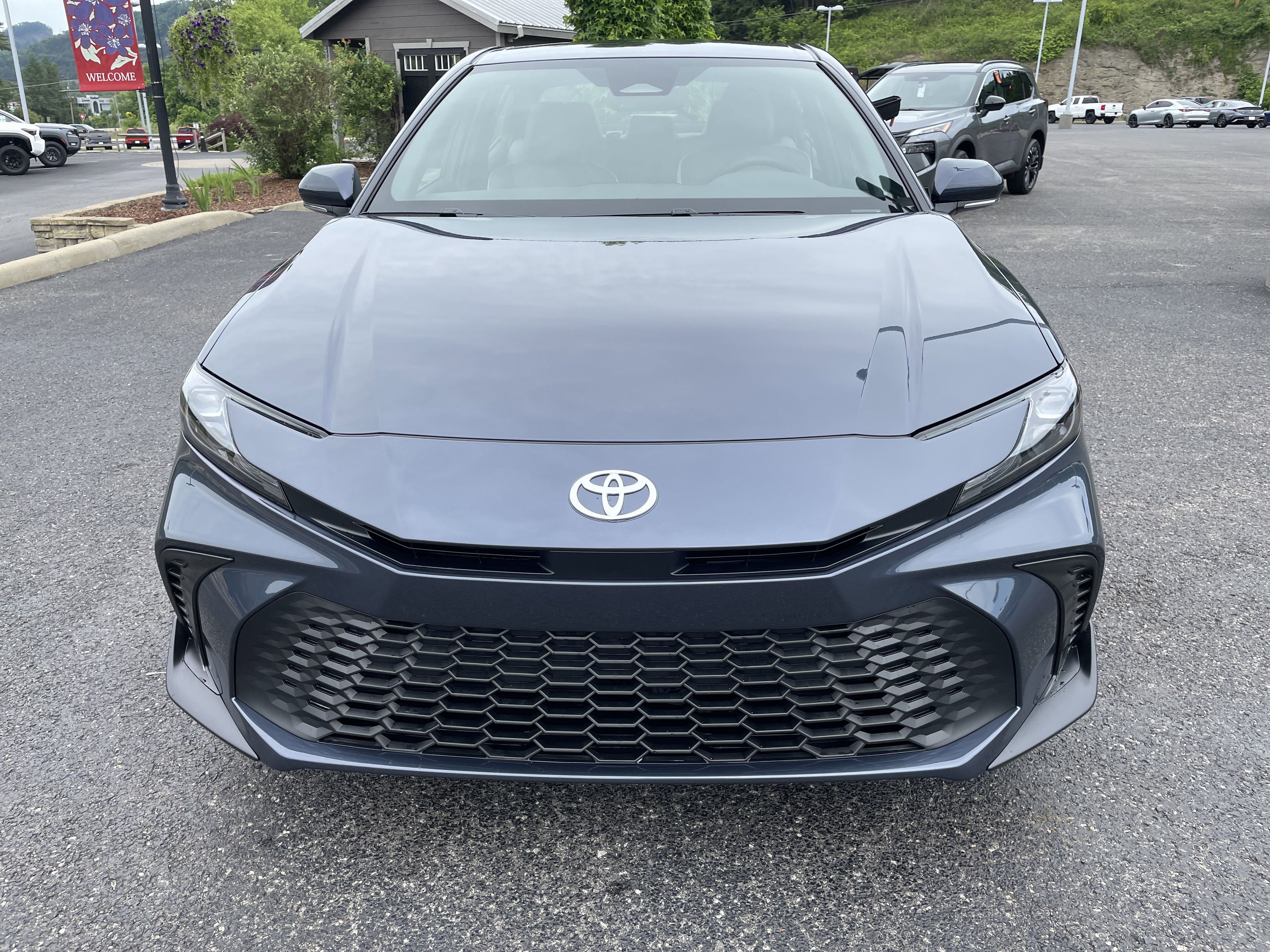 New 2026 Toyota Camry SE w/ Convenience Package AWD/4WD image 7