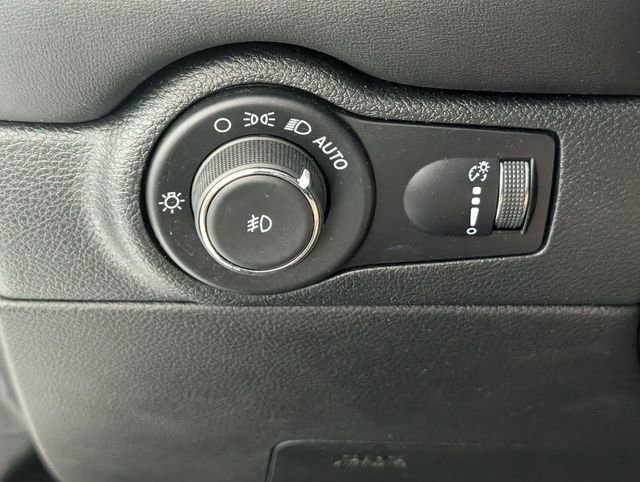Used 2021 Dodge Durango Citadel AWD/4WD image 16