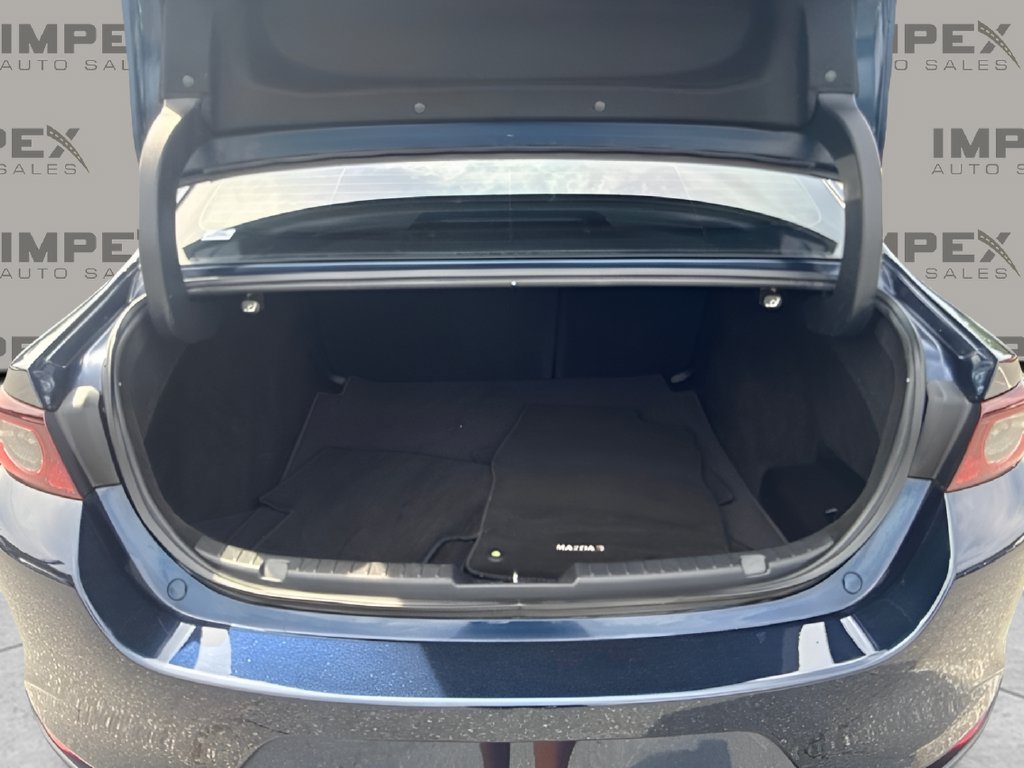 Used 2021 MAZDA MAZDA3 s AWD/4WD image 19