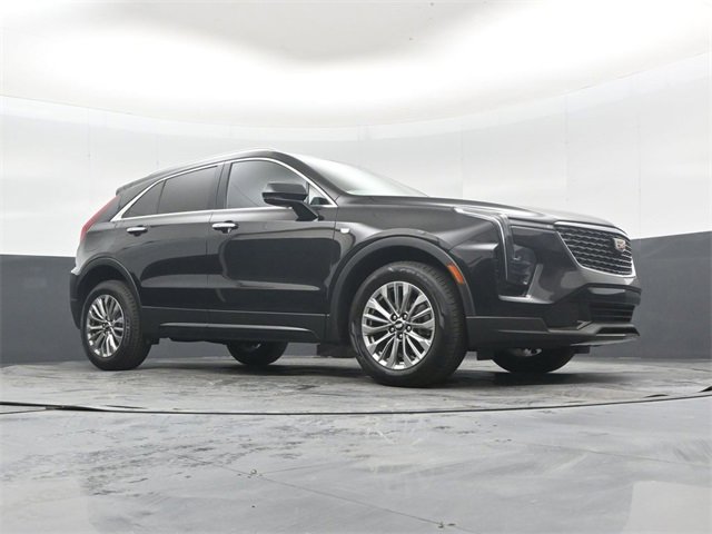 Used 2024 Cadillac XT4 Premium Luxury image 39