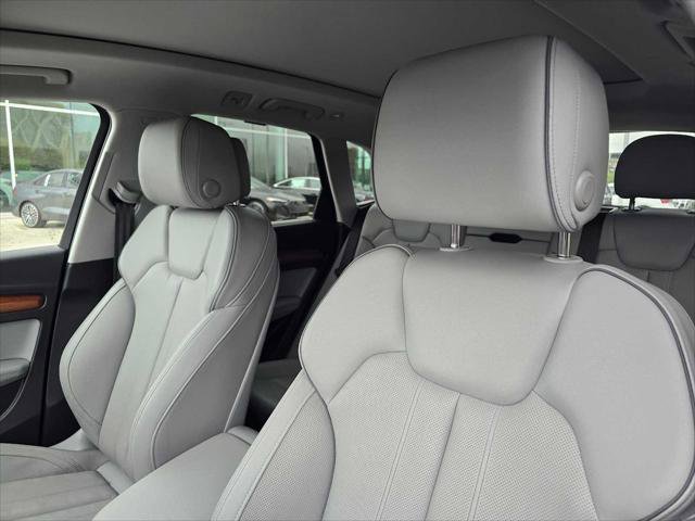 Used 2023 Audi Q5 2.0T Prestige w/ Prestige Package image 23