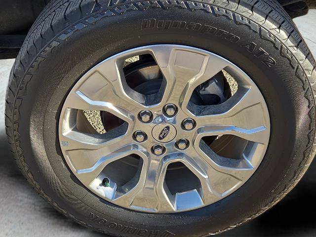 Used 2022 Ford F150 Platinum w/ Trailer Tow Package image 9