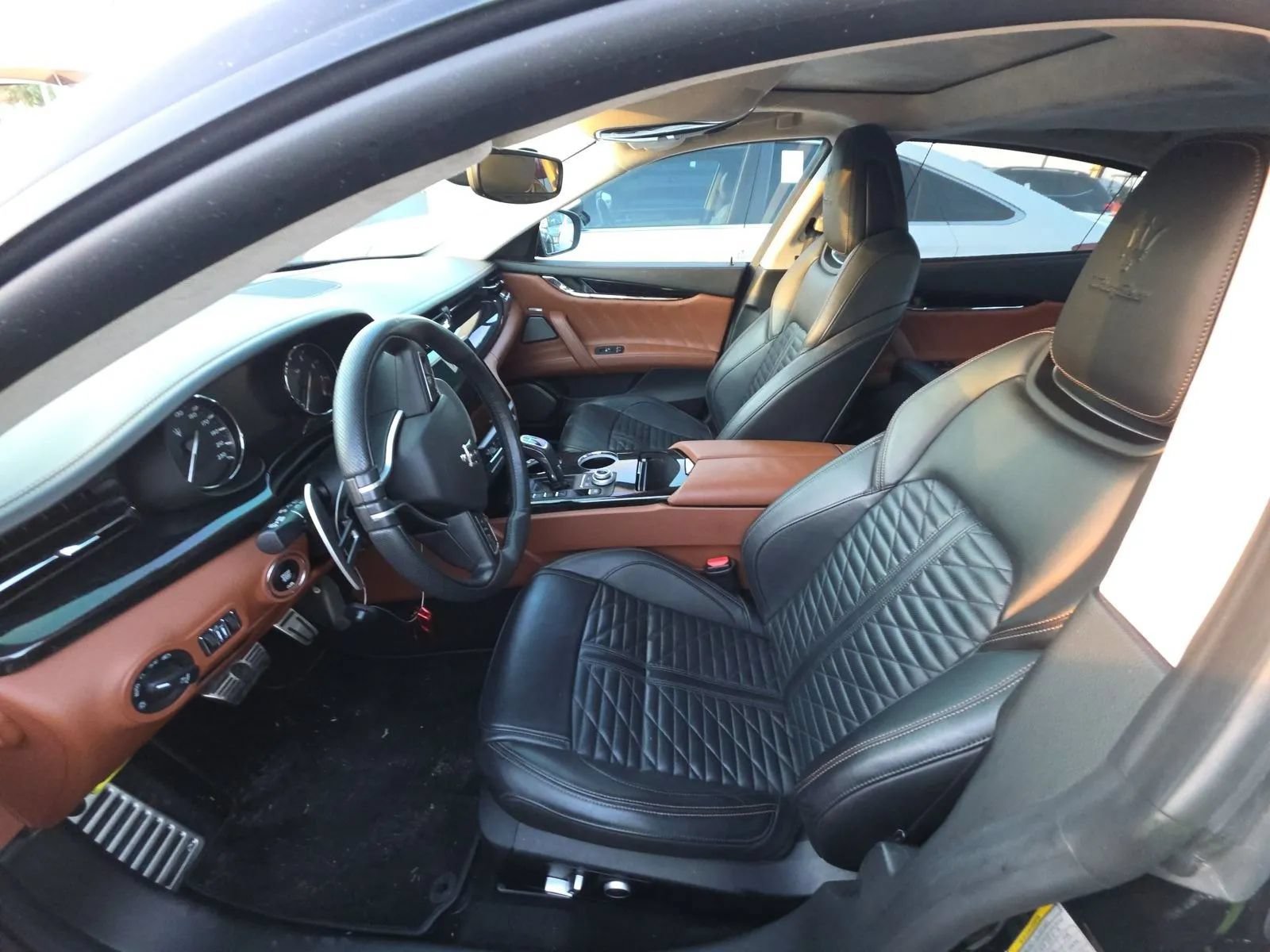 Used 2021 Maserati Quattroporte Trofeo RWD image 2