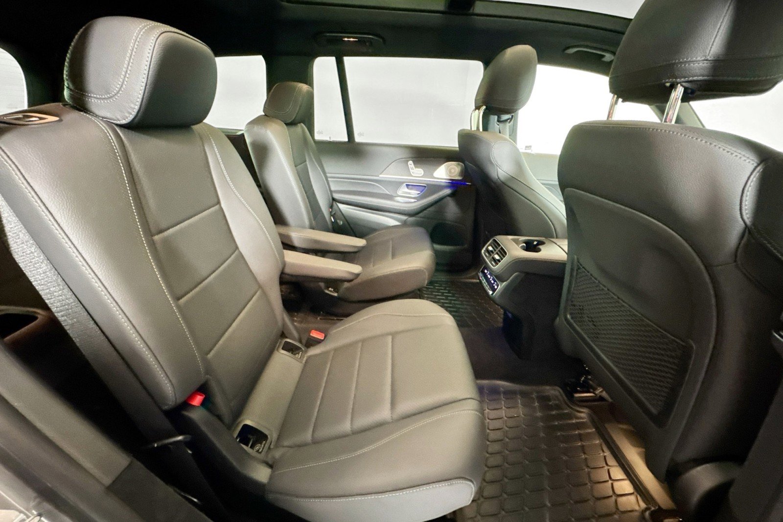 Certified 2025 Mercedes-Benz GLS 450 GLS 450 4MATIC SUV image 26