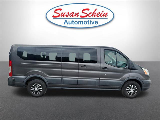 Used 2017 Ford Transit 350 XLT image 21