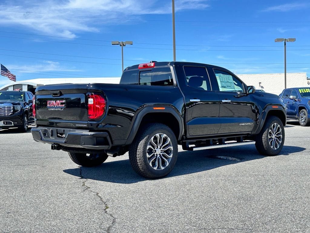 New 2026 GMC Canyon Denali AWD/4WD image 9