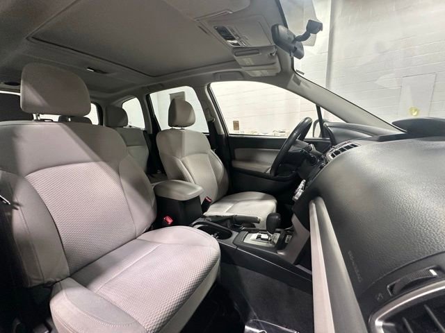 Used 2017 Subaru Forester 2.5i Premium w/ All-Weather Package image 17