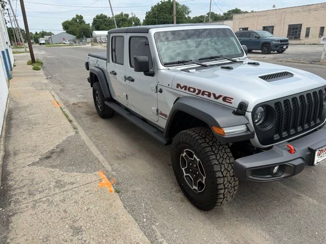 Used 2023 Jeep Gladiator Mojave w/ LED Lighting Group AWD/4WD image 6