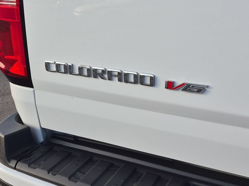 Used 2019 Chevrolet Colorado Z71 AWD/4WD image 32