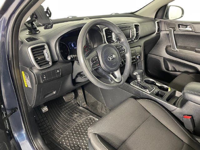 Used 2018 Kia Sportage LX FWD image 3