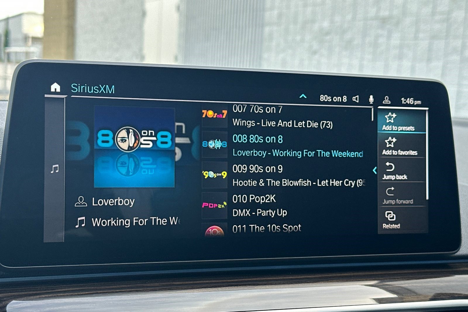 Certified 2023 BMW 530e w/ Premium Package image 23