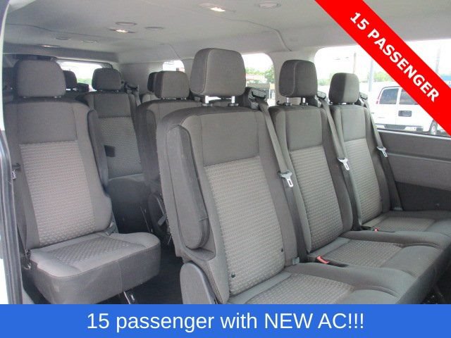 Used 2023 Ford Transit 350 XLT RWD image 5