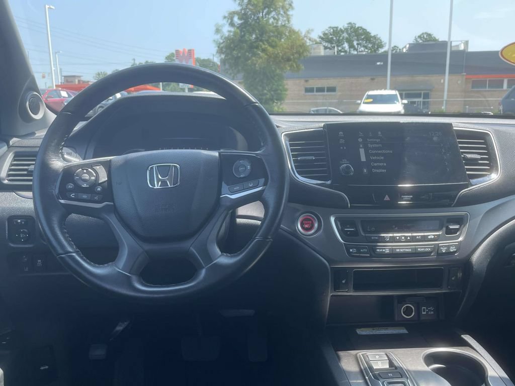 Used 2021 Honda Pilot Special Edition image 17