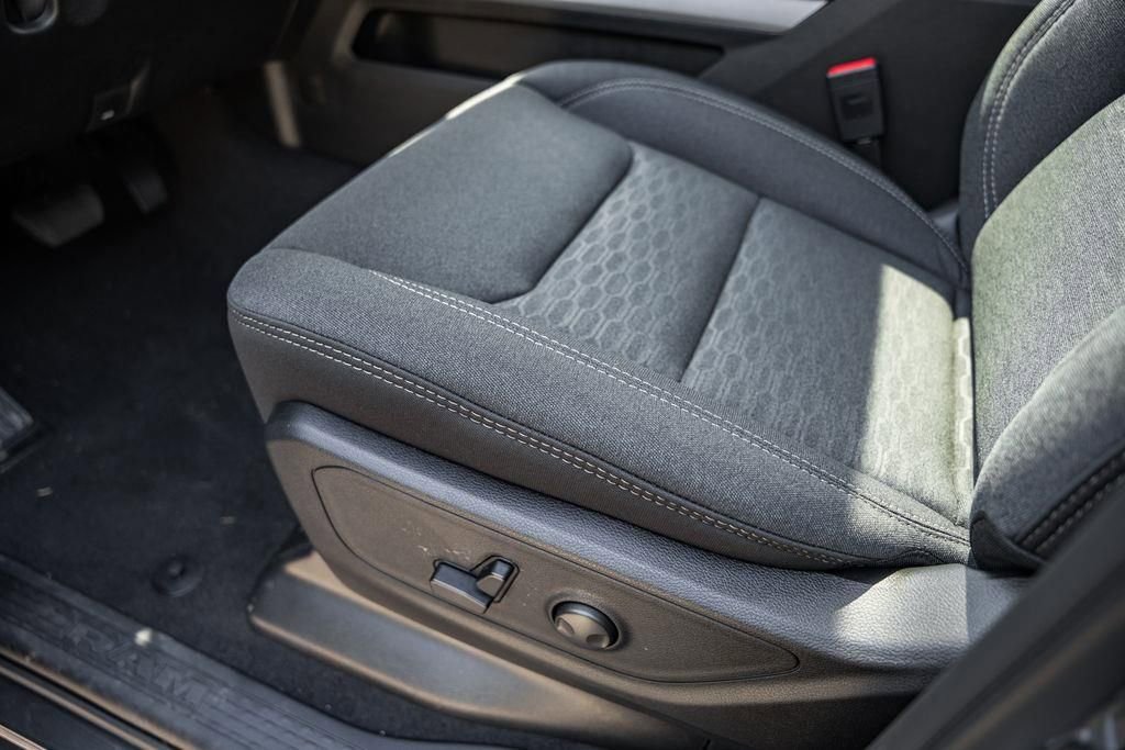 New 2026 RAM 1500 Big Horn image 37