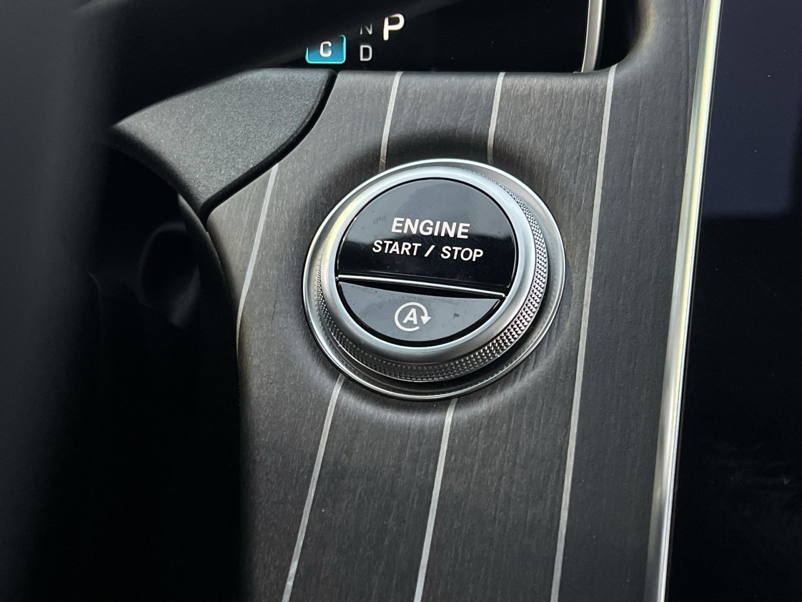 Certified 2025 Mercedes-Benz E 350 4MATIC Sedan w/ Driver Assistance Package image 38