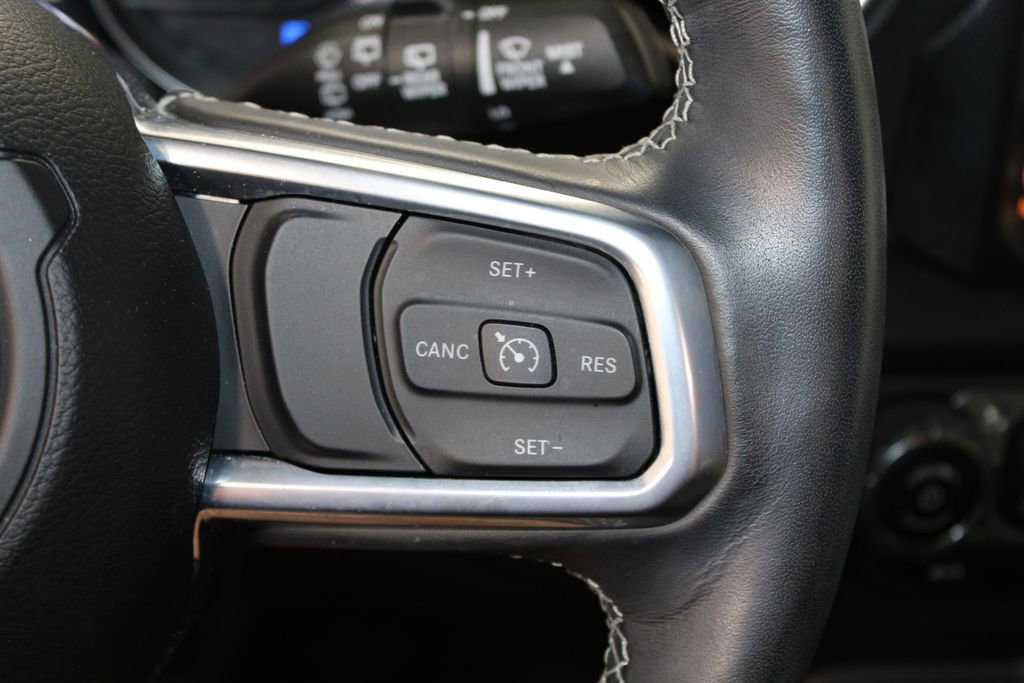 Used 2023 Jeep Wrangler Unlimited Sahara w/ Cold Weather Group image 37