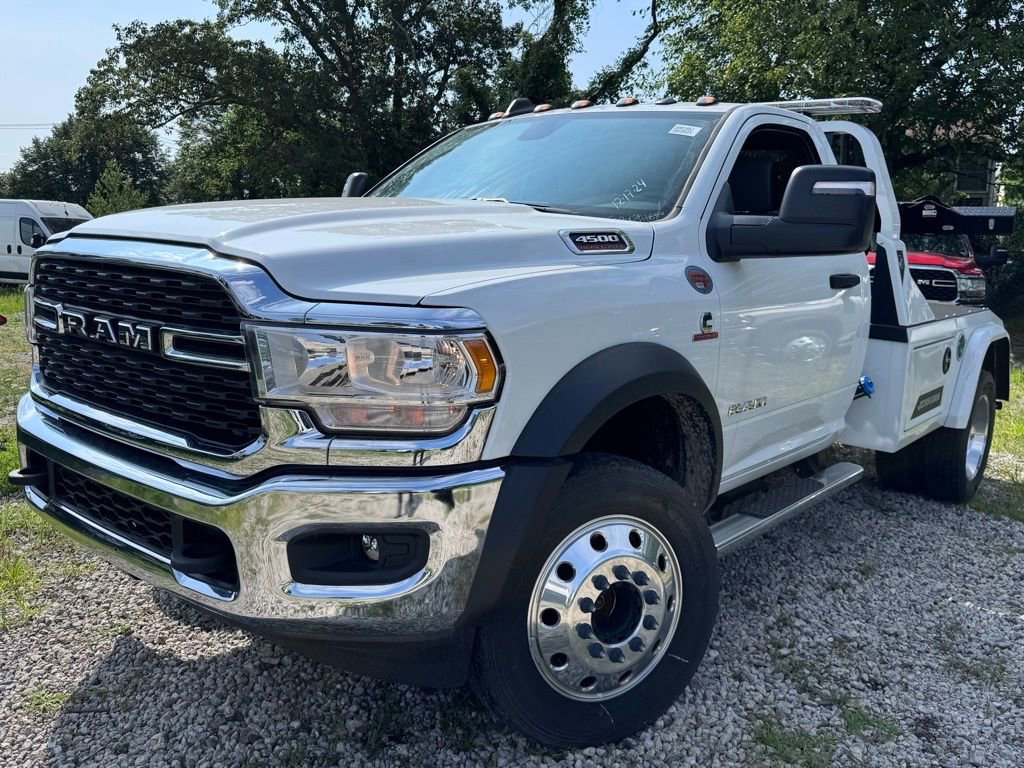 New 2024 RAM 4500 SLT w/ Quick Order Package 2YG SLT image 4