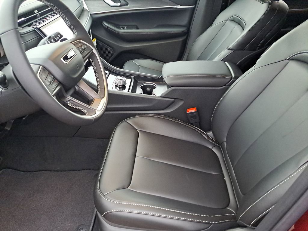 New 2025 Jeep Grand Cherokee L Limited w/ Black Appearance Package image 18