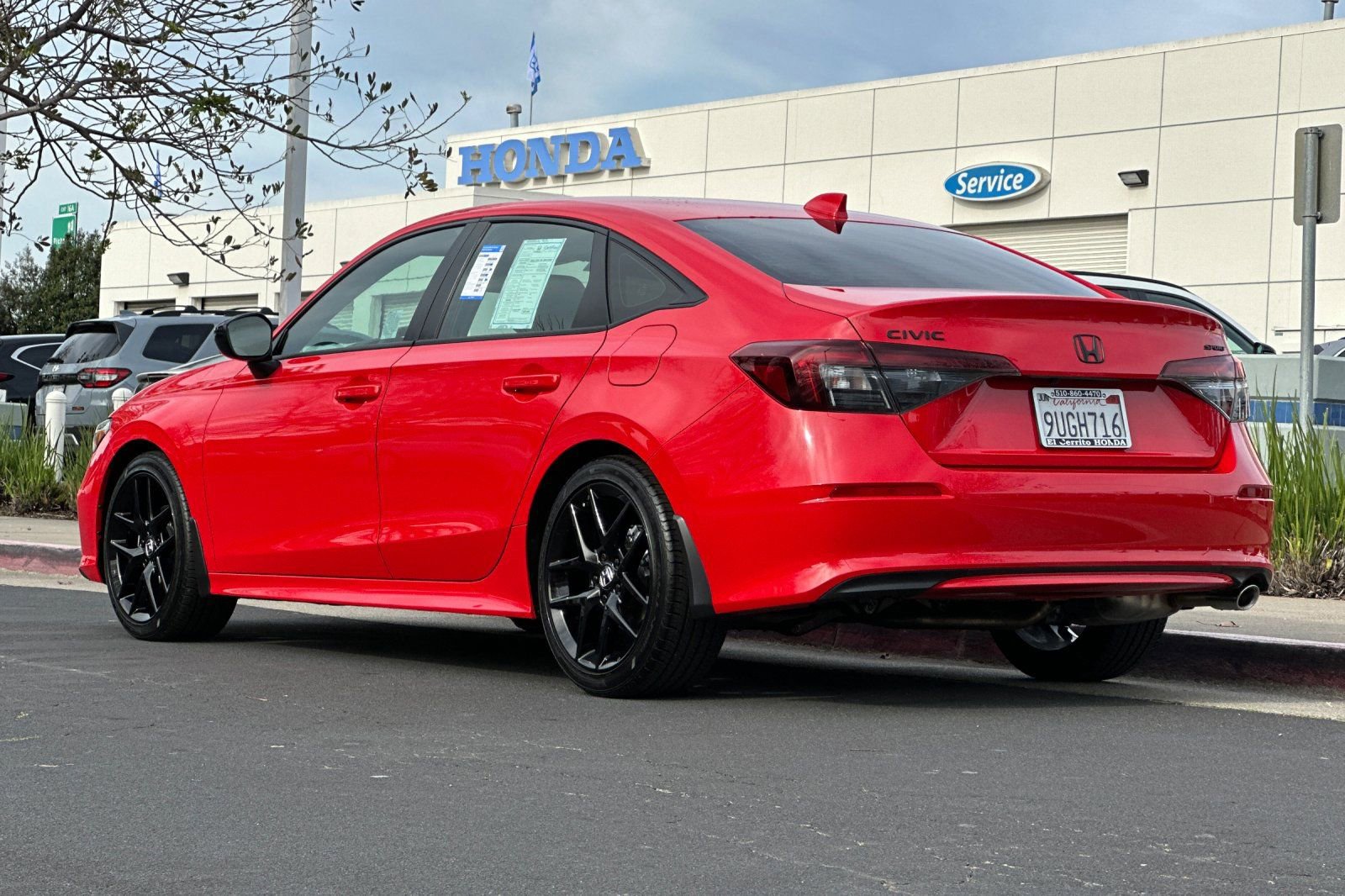 Used 2025 Honda Civic Sport image 5