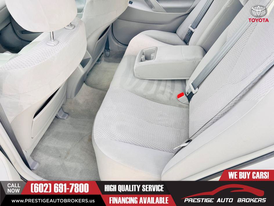Used 2010 Toyota Camry FWD image 12