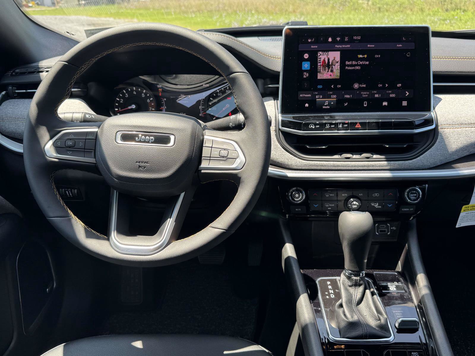 New 2026 Jeep Compass Latitude AWD/4WD image 2