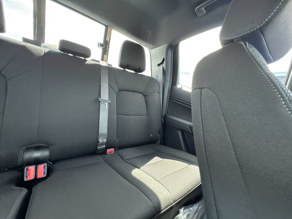 New 2026 GMC Canyon Elevation w/ Convenience Package RWD image 14