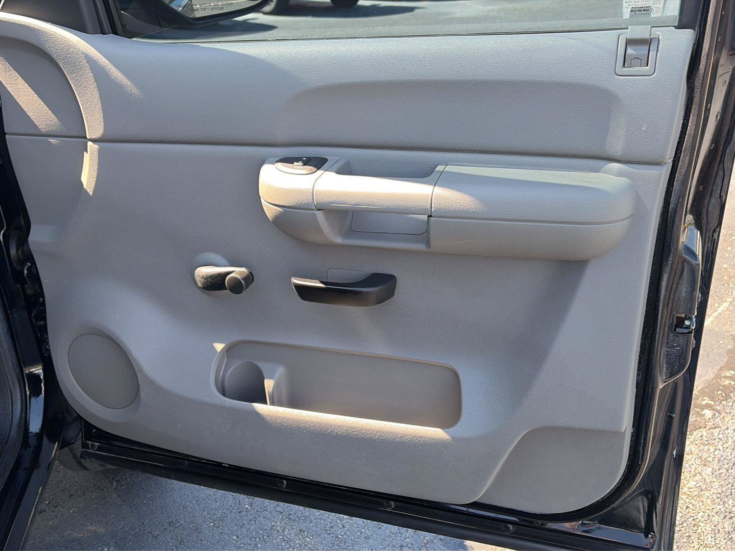Used 2007 Chevrolet Silverado 1500 W/T AWD/4WD image 13