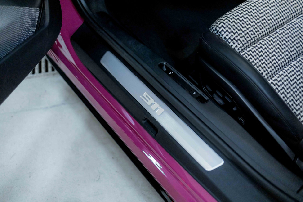 Used 2024 Porsche 911 Turbo image 41