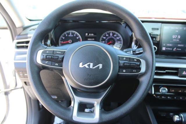Used 2023 Kia K5 LXS FWD image 18