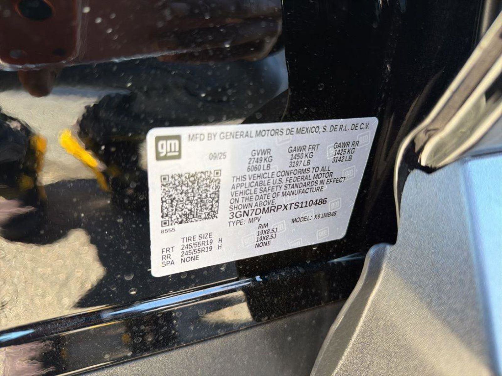 New 2026 Chevrolet Equinox EV LT FWD image 43