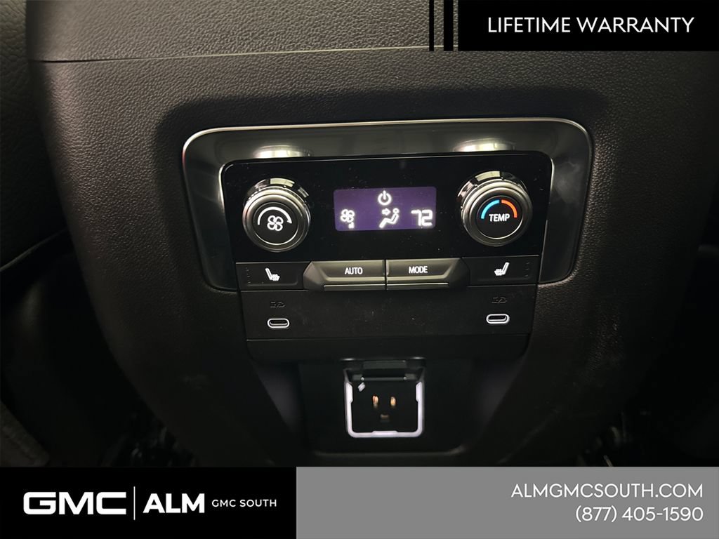 New 2026 GMC Yukon Denali w/ Sun & Power Step Package AWD/4WD image 25