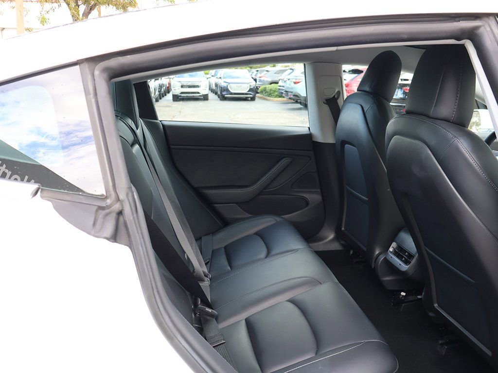 Used 2019 Tesla Model 3 Long Range image 38