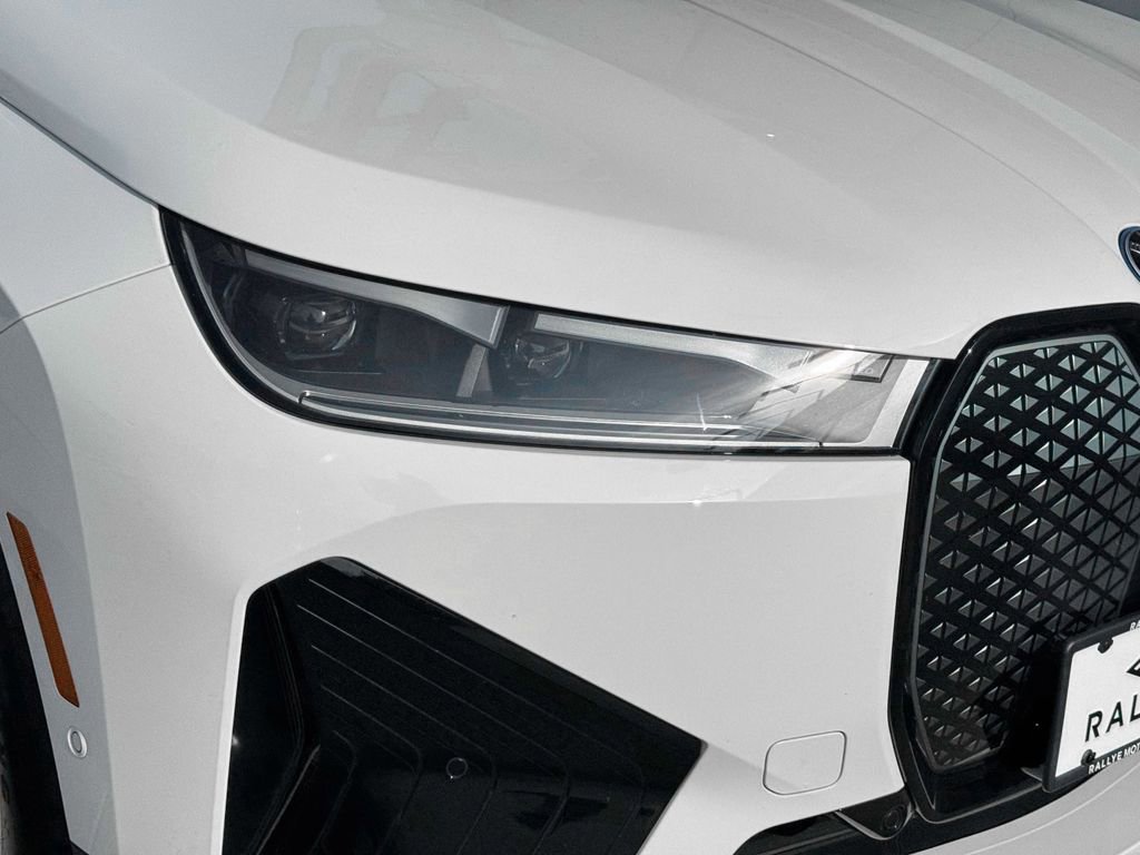 Certified 2025 BMW iX xDrive50 w/ Sport Package image 9