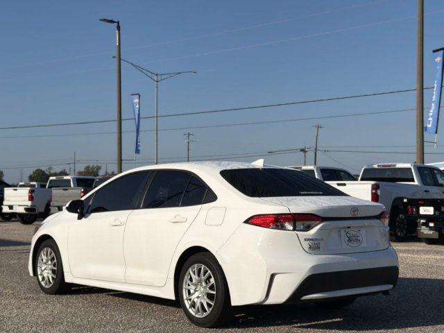 Used 2022 Toyota Corolla LE FWD image 9
