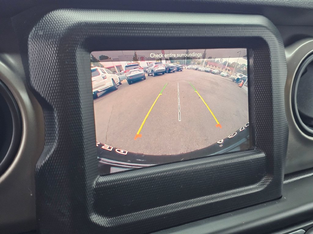 Used 2020 Jeep Wrangler Unlimited Sport AWD/4WD image 26