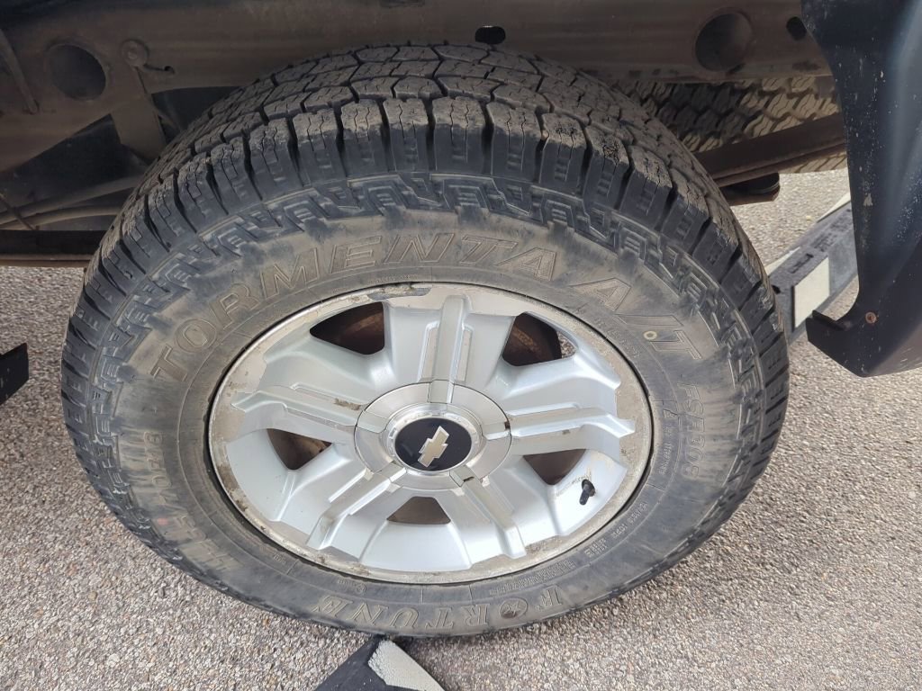 Used 2007 Chevrolet Silverado 1500 LT w/ 1LT Convenience Package image 9