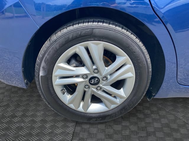 Used 2020 Hyundai Elantra SEL FWD image 33
