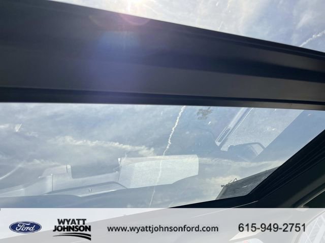 Used 2023 Ford Expedition Limited image 14